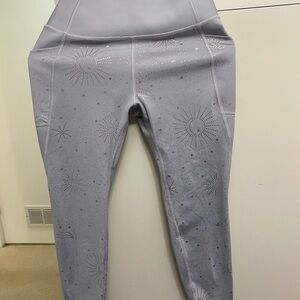 GAP Silver/Gray Sculpt Revolution 7/8 Leggings NWOT size M/reg